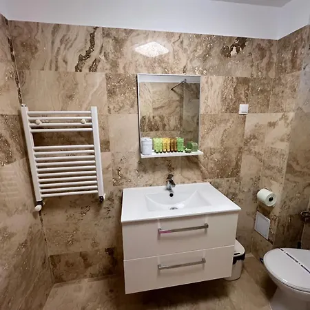 Casa Eva בית הארחה 4*